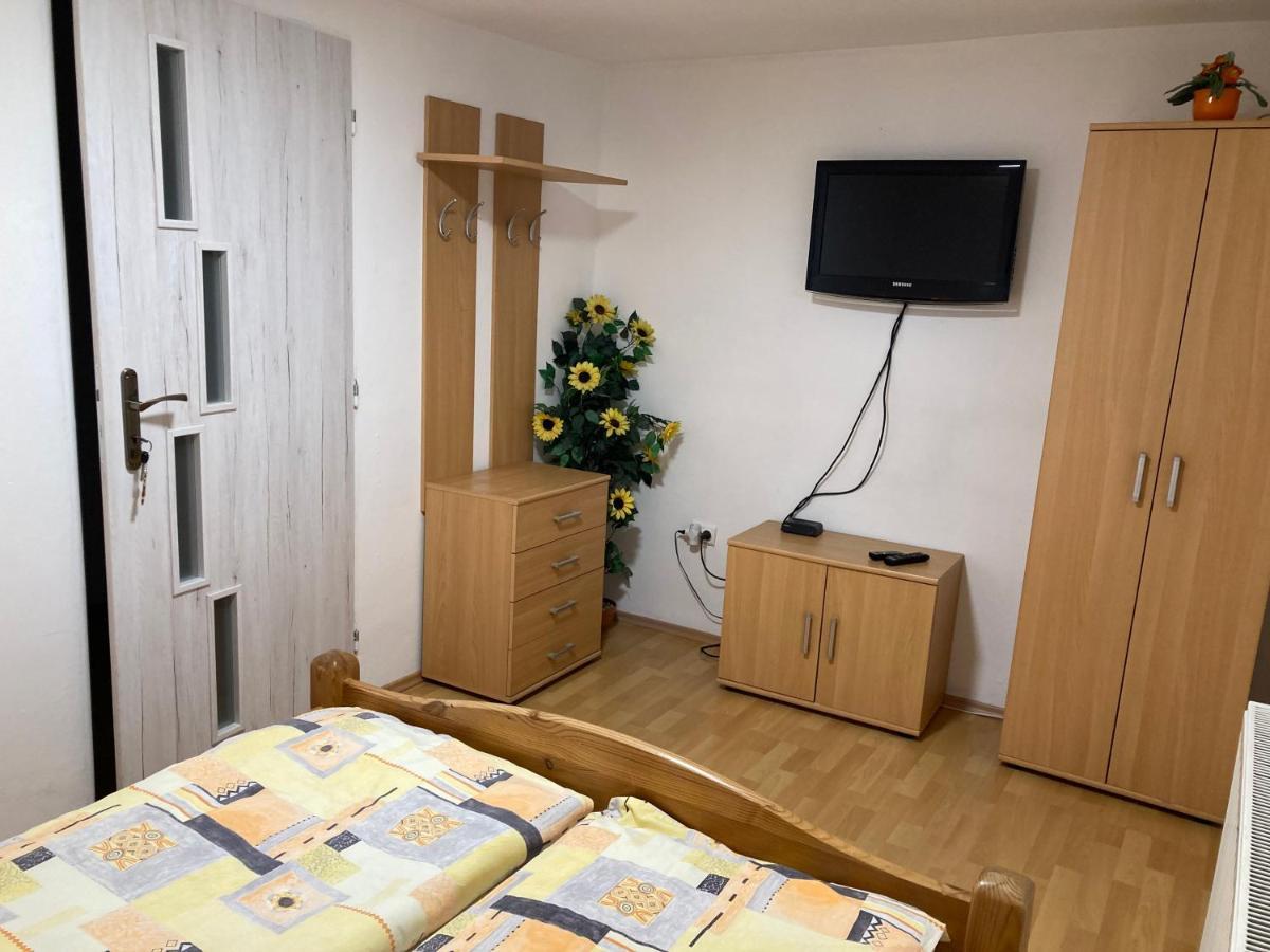 Apartman Klaudia Rużomberk Zewnętrze zdjęcie